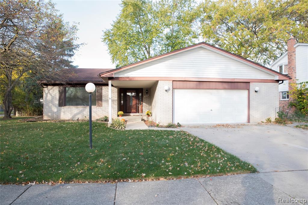 21664 Hall Road, Woodhaven, MI 48183 — front exterior