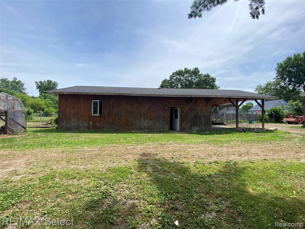 5151 Kendall Drive, Burton, MI 48509 — Photo 27
