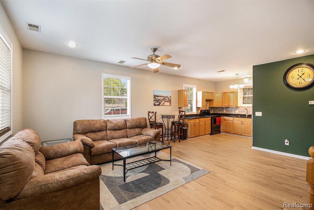 6532 Bennett Lake Road, Fenton, MI 48430 — Photo 4