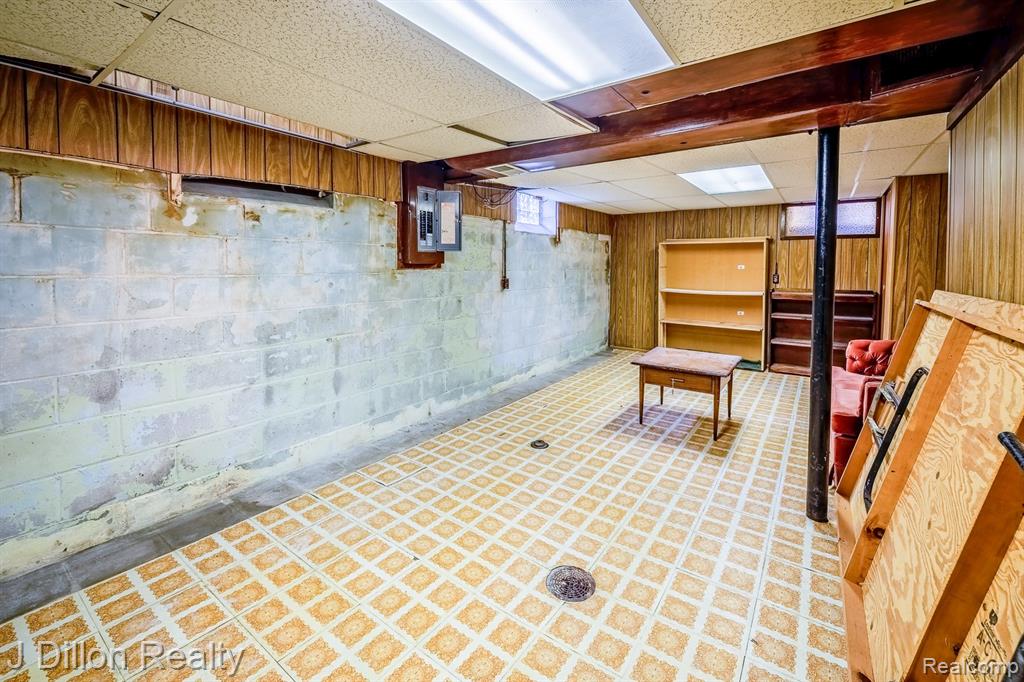 640 N Elizabeth Street, Dearborn, MI 48128 — Photo 42