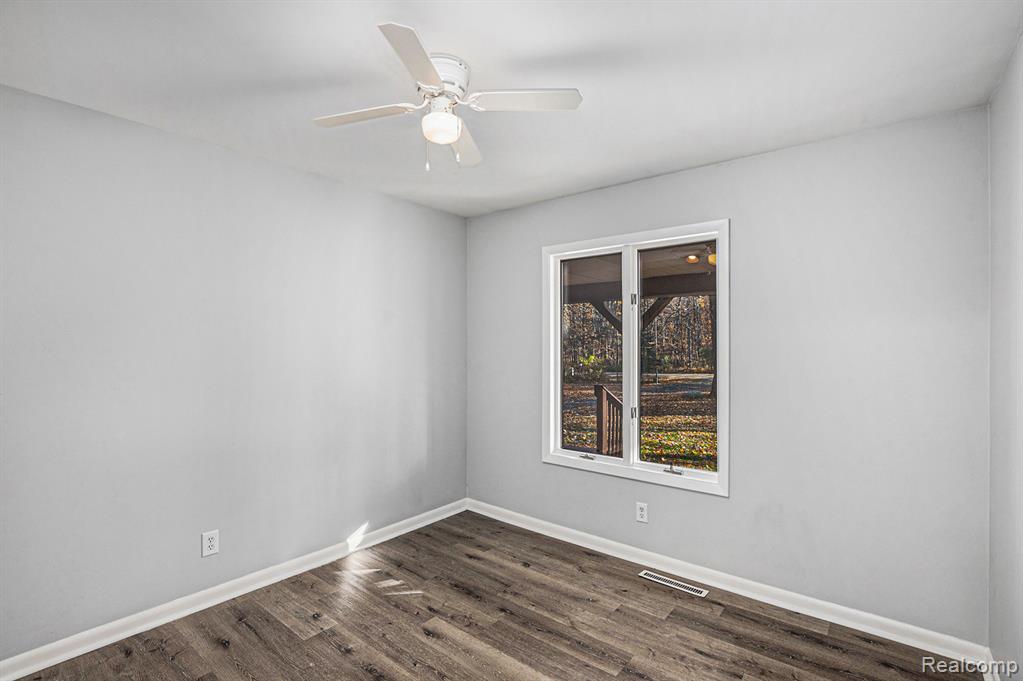 4045 Flint River Road, Columbiaville, MI 48421 — Photo 14