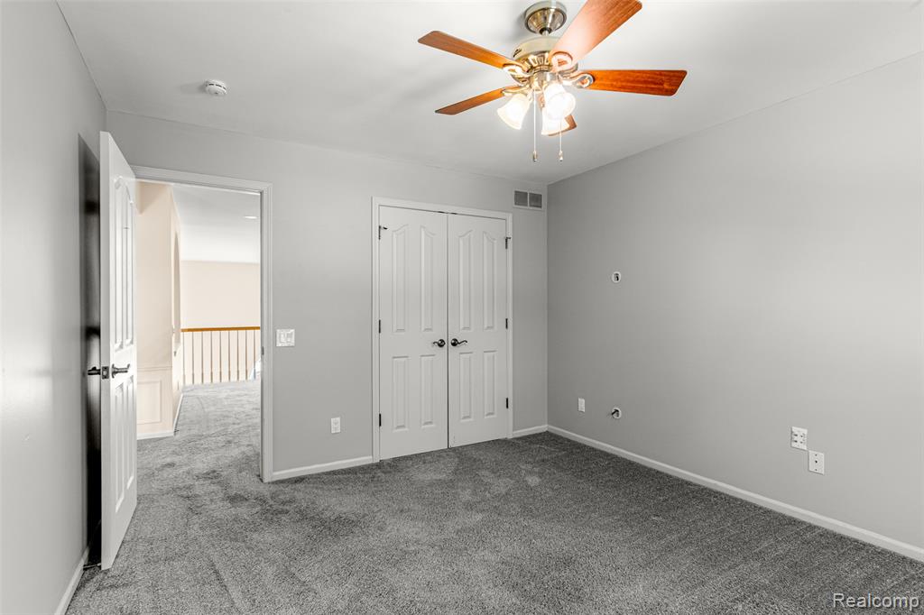 47553 TEN POINT Drive, Canton, MI 48187 — Photo 48