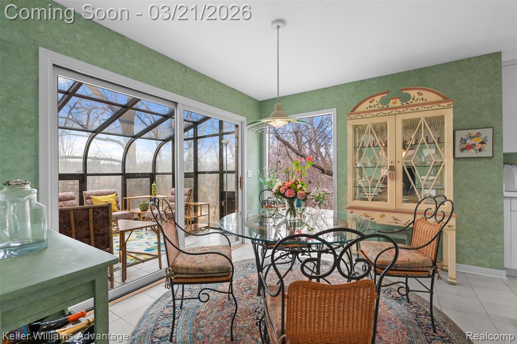4974 Countryside Drive, West Bloomfield, MI 48323 — Photo 16