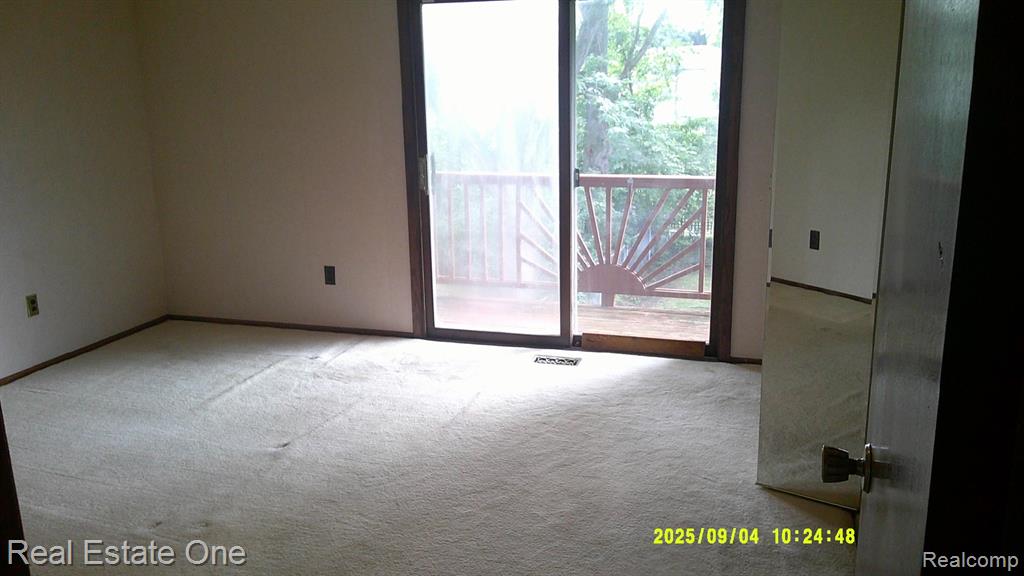 9531 W Outer Drive, Detroit, MI 48223 — Photo 23