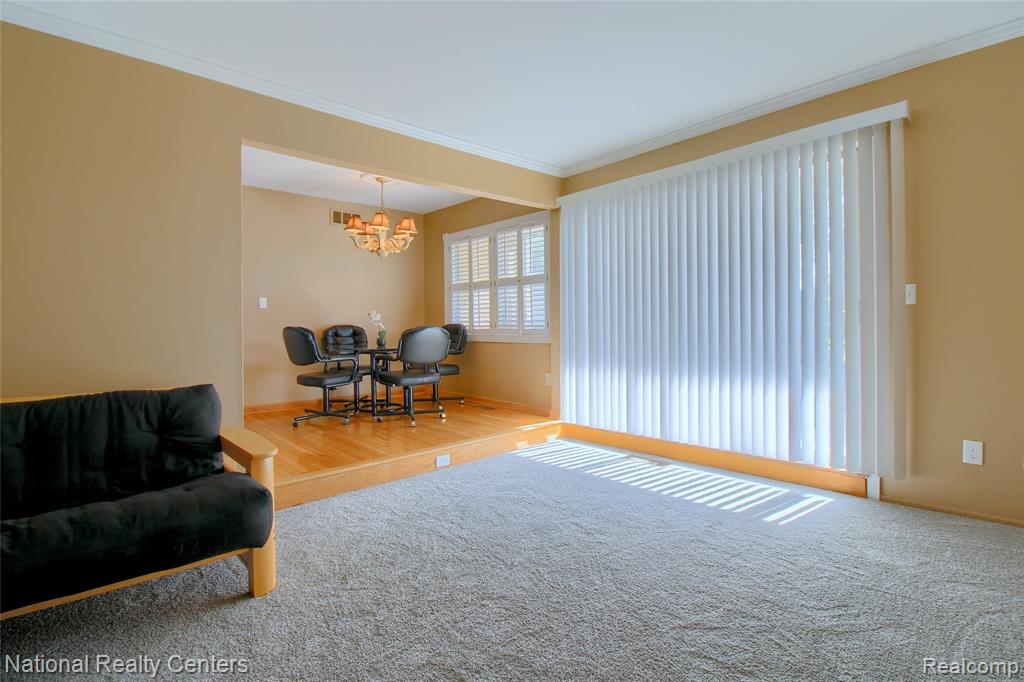 16547 Middlebelt Road, 6, Livonia, MI 48154 — Photo 9