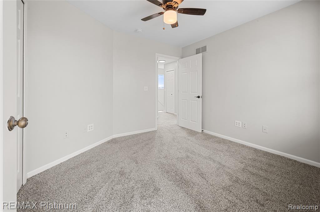 6327 Saint Charles Pass, Swartz Creek, MI 48473 — Photo 24