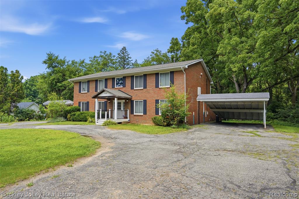 725 Clark Street, Brighton, MI 48116 — Photo 12