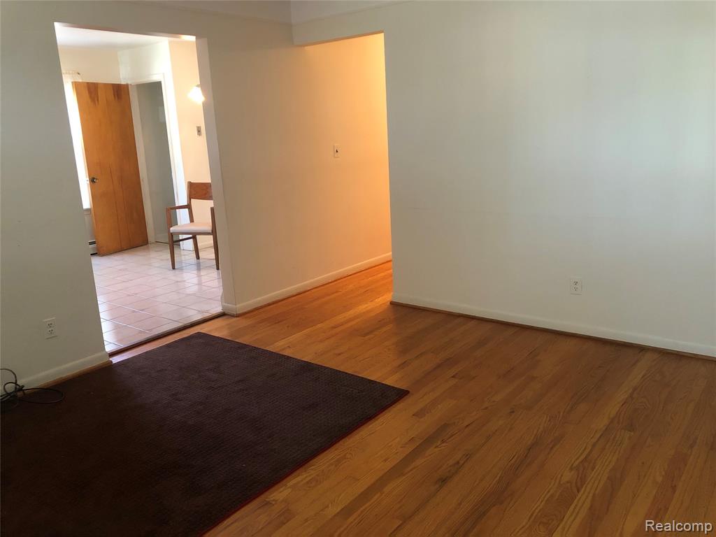 6556 Drexel Street, Dearborn Heights, MI 48127 — Photo 4
