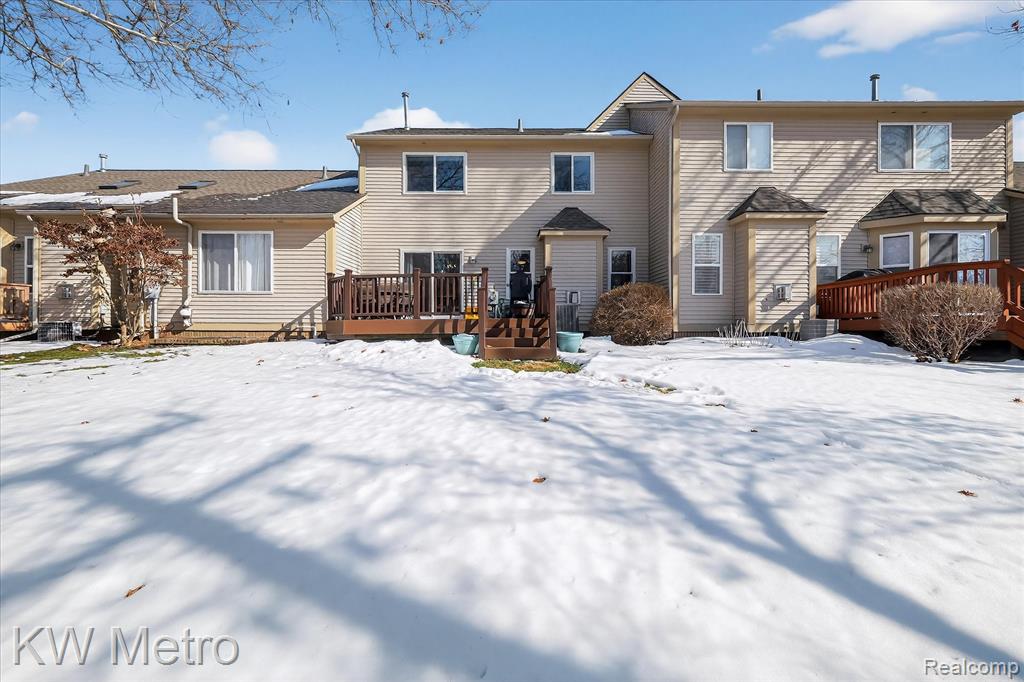 8181 Springdale Drive, White Lake, MI — Photo 42