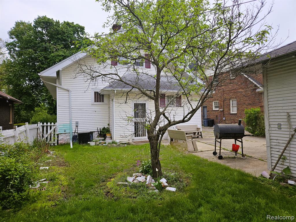 917 E 9TH Street, Flint, MI 48503 — Photo 22