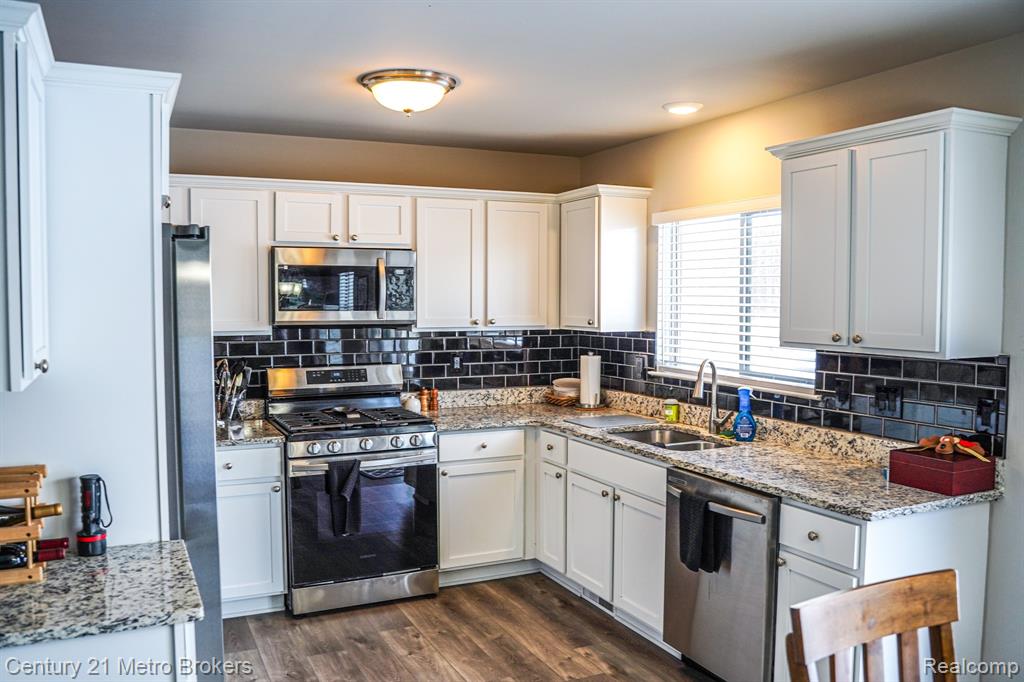5424 Pintail Court, Burton, MI 48509 — Photo 3
