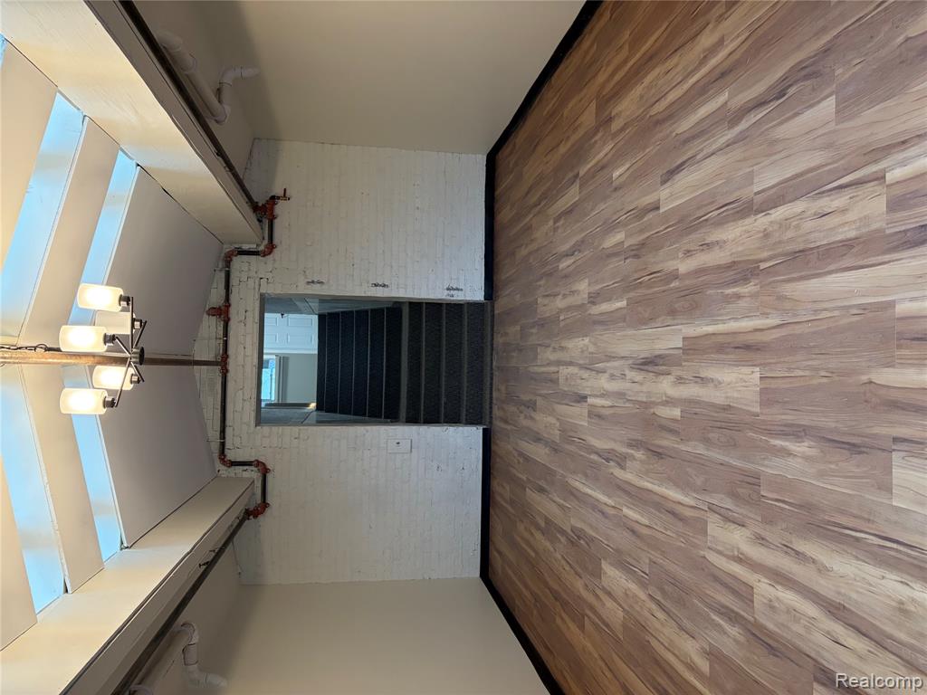30 E PHILADELPHIA Street, Detroit, MI 48202 — Photo 6