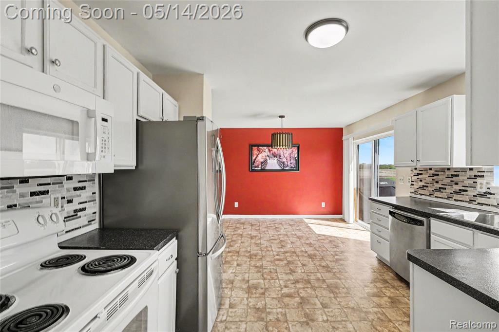 7409 Seymour Road, Swartz Creek, MI 48473 — Photo 10