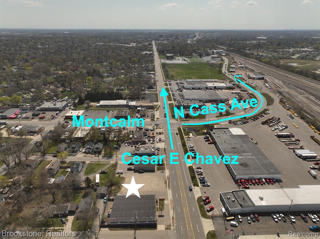 700 CESAR E CHAVEZ Avenue, Pontiac, MI 48340 — Photo 9