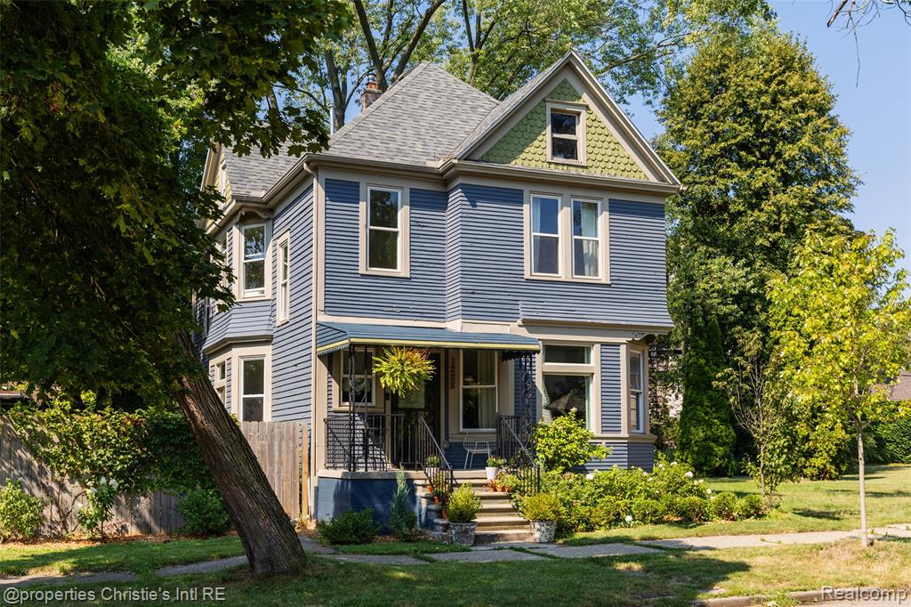 1225 Fischer Street, Detroit, MI 48214 — front exterior