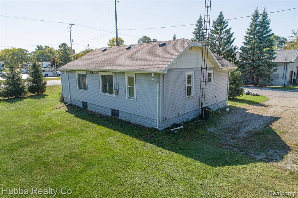 5305 Lapeer Road, Burton, MI 48509 — Photo 57