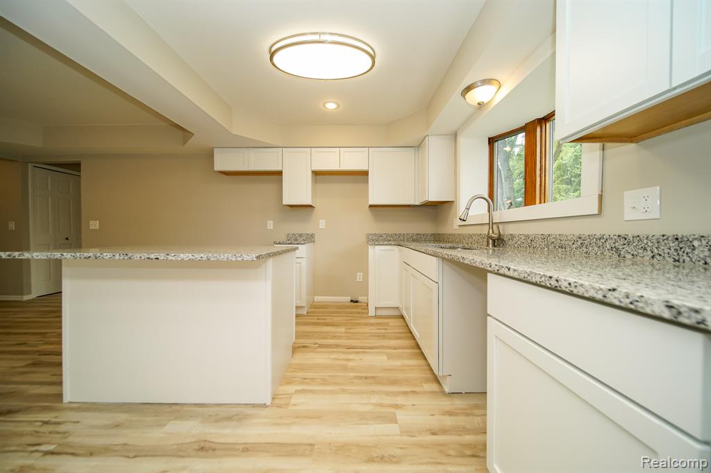 51784 Julies Drive, Clinton Twp, MI 48047 — Photo 20