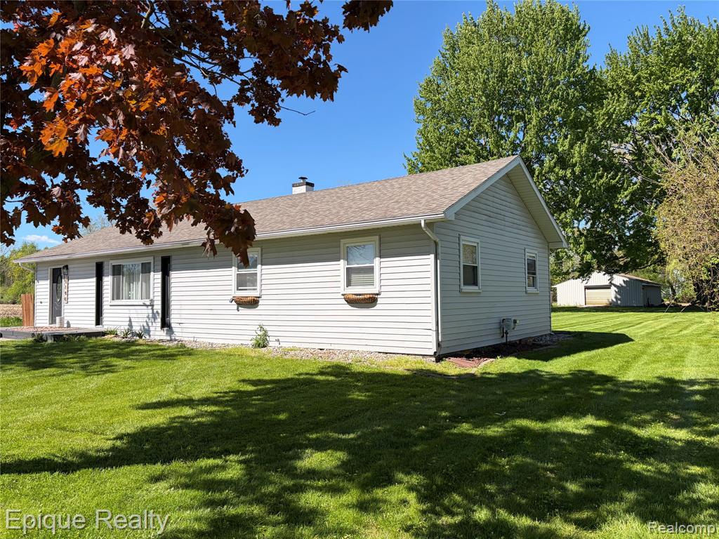 5140 Youngstown Place, Saginaw, MI 48601 — Photo 32