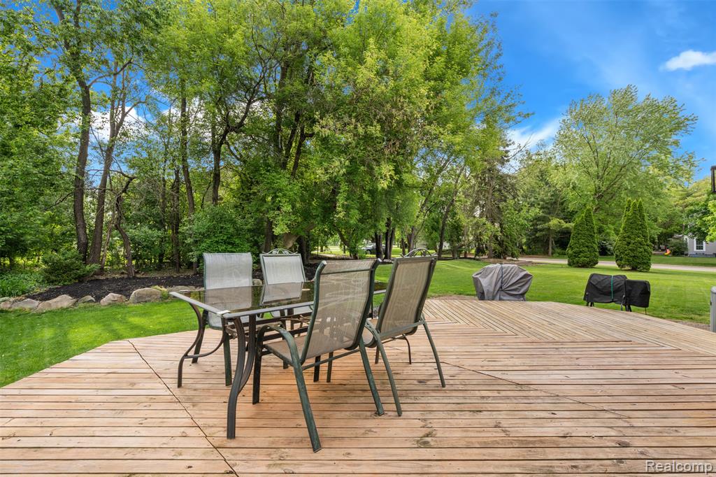 6248 Lake Waldon Court, Clarkston, MI — Photo 54
