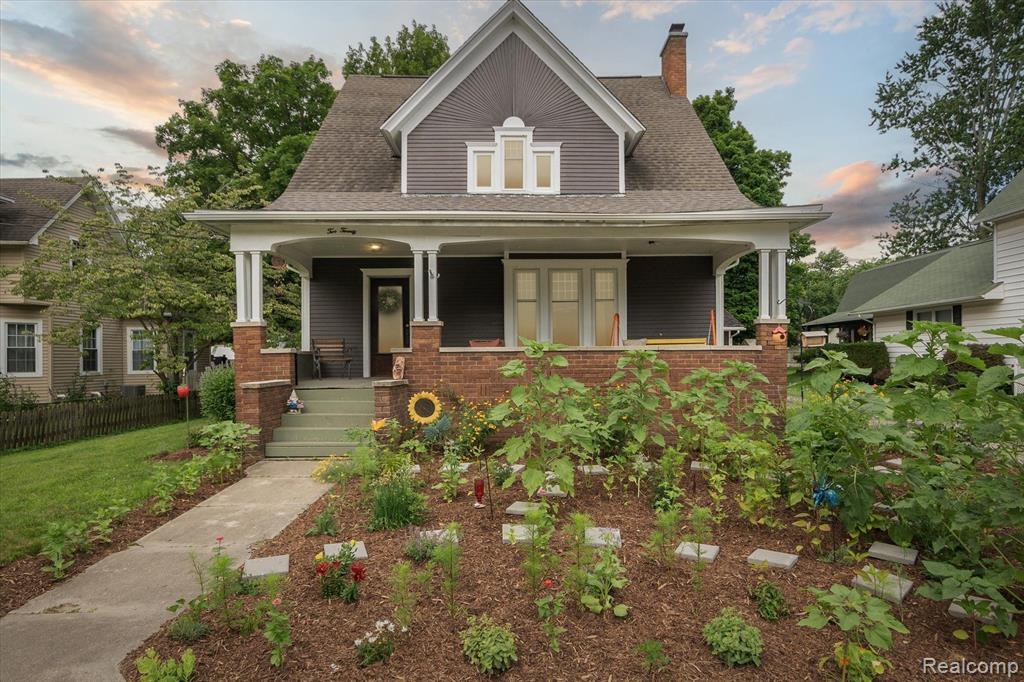 220 S CLINTON Street, Stockbridge, MI 49285 — Photo 2