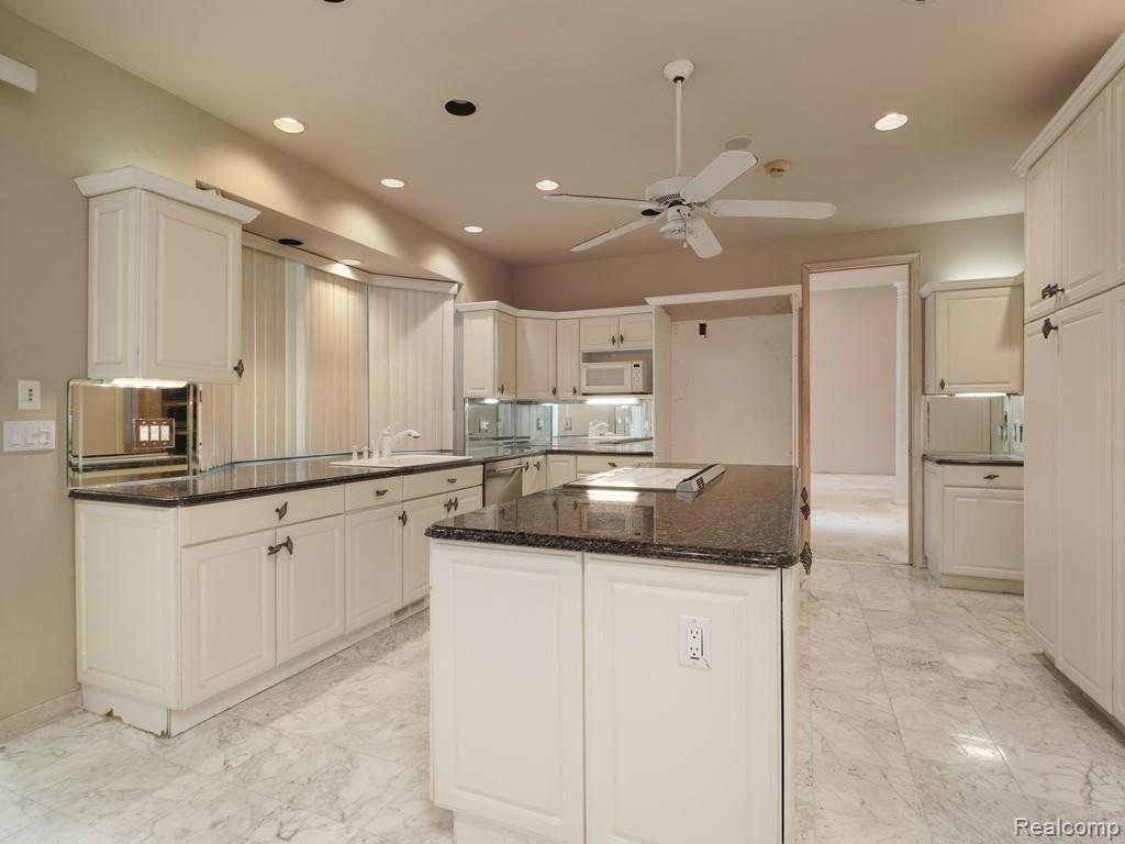 43564 Scenic Lane, Northville, MI 48167 — Photo 19