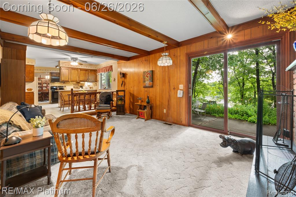 9460 Deer Park Court, Fenton, MI 48430 — Photo 18