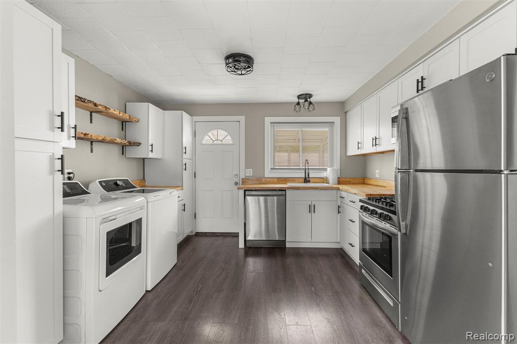 4516 Edgewood Street, Dearborn Heights, MI 48125 — Photo 11