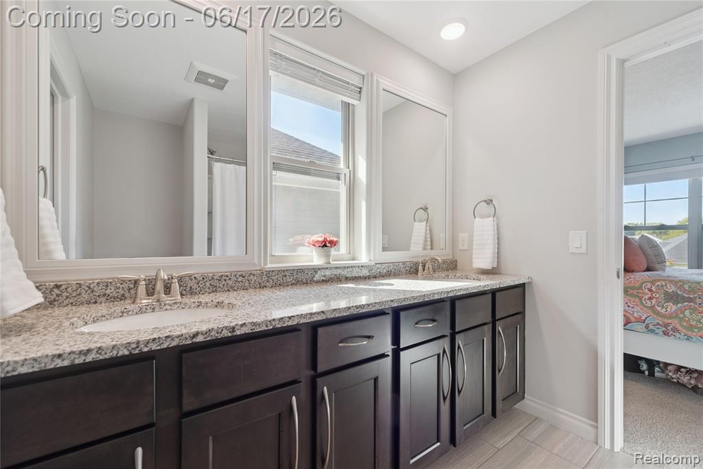 16939 Willowbrook Drive, Haslett, MI 48840 — Photo 41