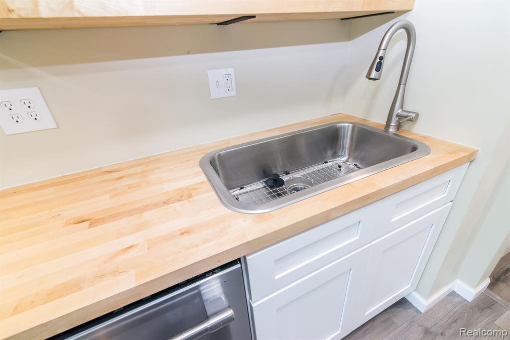 3175 LORRAINE Street, Ann Arbor, MI 48108 — Photo 20