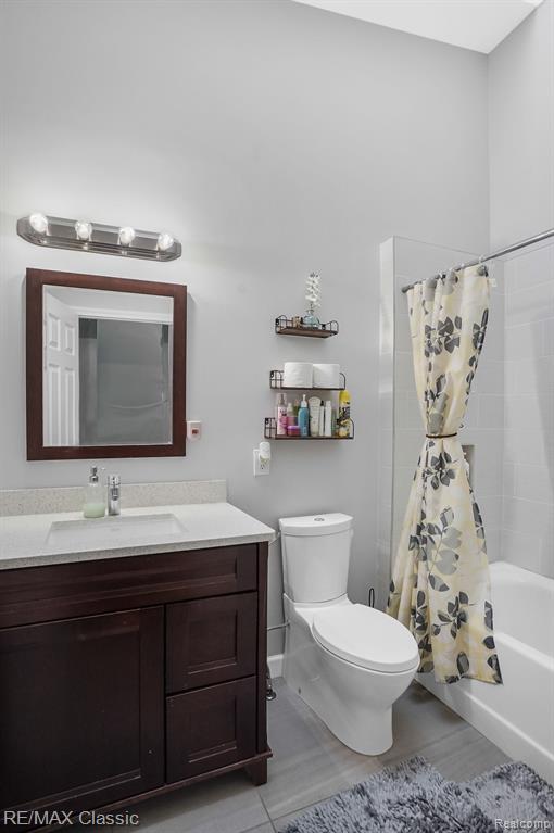 40041 CROSSWINDS, Novi, MI — Photo 21