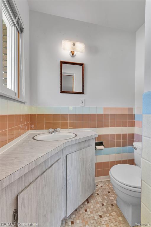 5760 Linden Drive, Dearborn Heights, MI 48127 — Photo 18