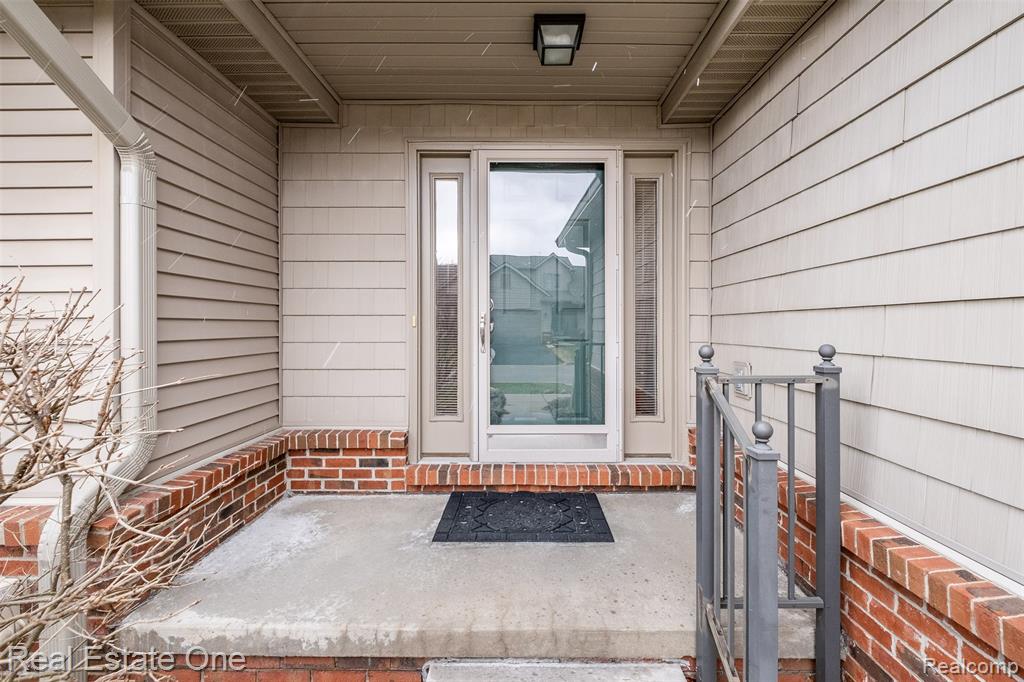 6228 Northridge Hills Drive, Brighton, MI 48116 — Photo 4