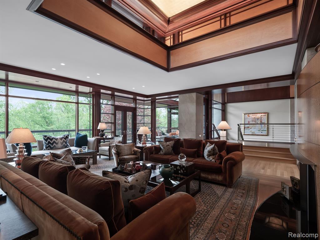 834 SOUTHFIELD Road, Birmingham, MI 48009 — Photo 9