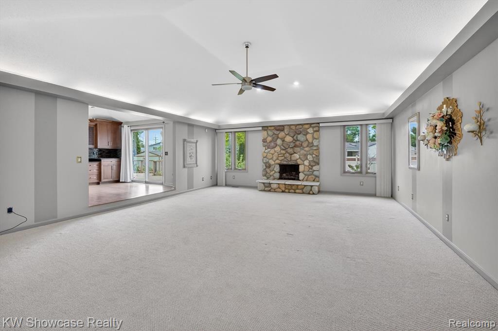 39995 Brylor Court, Clinton Twp, MI 48038 — Photo 12