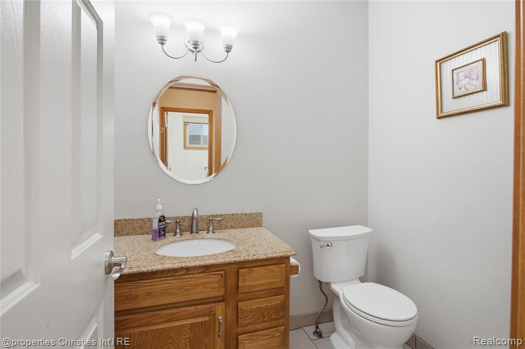 6474 Bedview Drive, Saline, MI 48176 — Photo 22