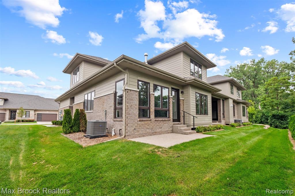 7479 Gramercy Circle, 16, West Bloomfield, MI — Photo 28