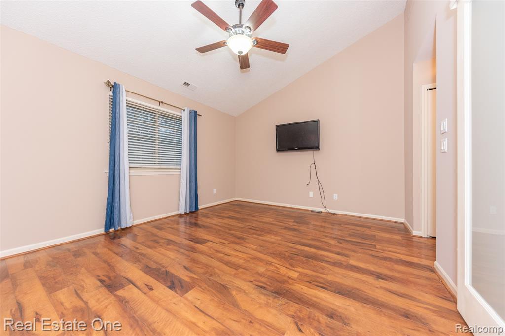 778 S Milford Road, Milford, MI 48381 — Photo 17