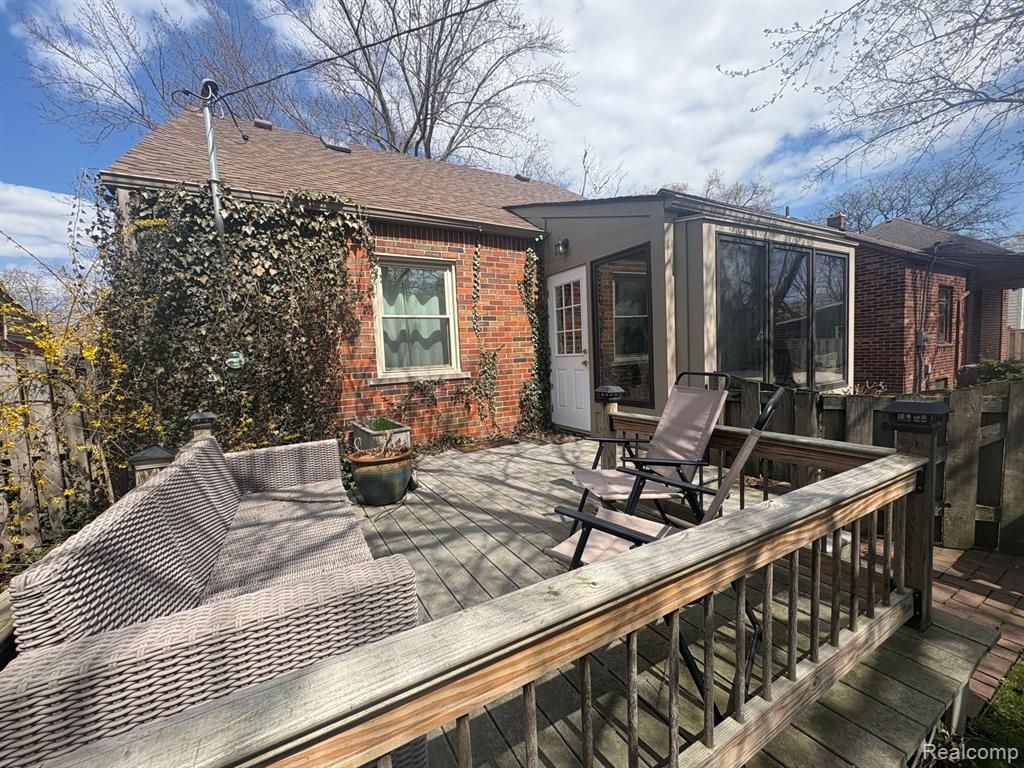 409 Belanger Street, Grosse Pointe Farms, MI 48326 — Photo 37