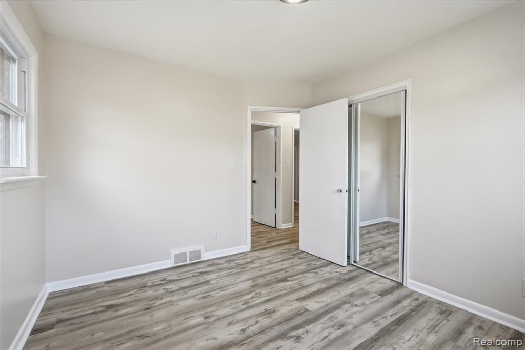 28961 Grandview Street, Inkster, MI 48141 — Photo 13