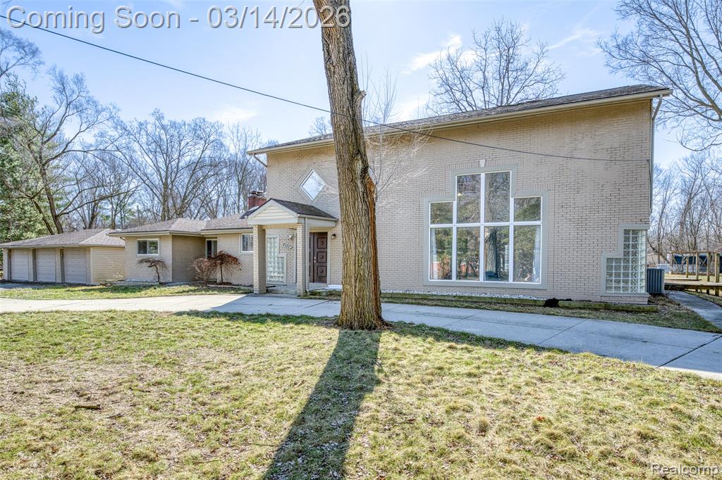 19580 Parke Lane, Grosse Ile, MI 48138 — Photo 68