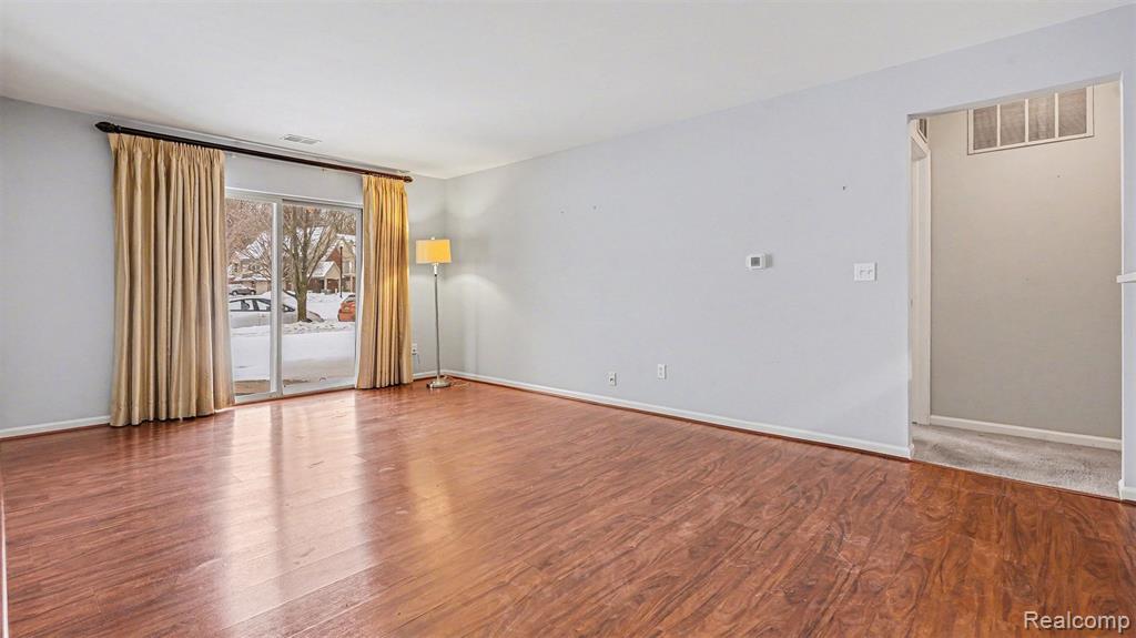 1577 Addington Lane, Ann Arbor, MI 48108 — Photo 4