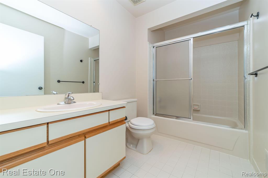 6250 POTOMAC Circle, West Bloomfield, MI — Photo 38