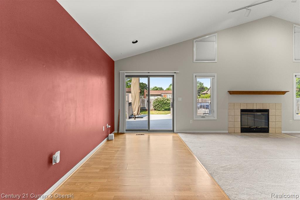 9377 Lamont Street, Livonia, MI 48150 — Photo 13