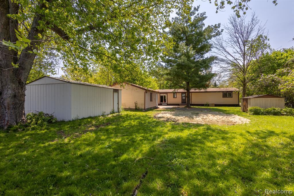 420 6TH Street, Marysville, MI 48040 — Photo 6