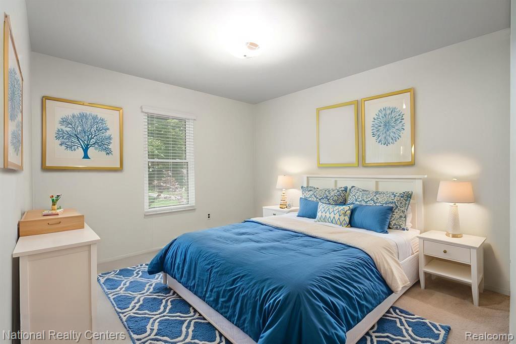 5459 N Piccadilly, West Bloomfield, MI — Photo 40