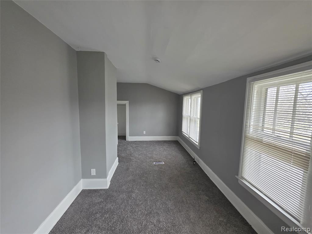 4258 Seneca Street, Detroit, MI 48214 — Photo 12