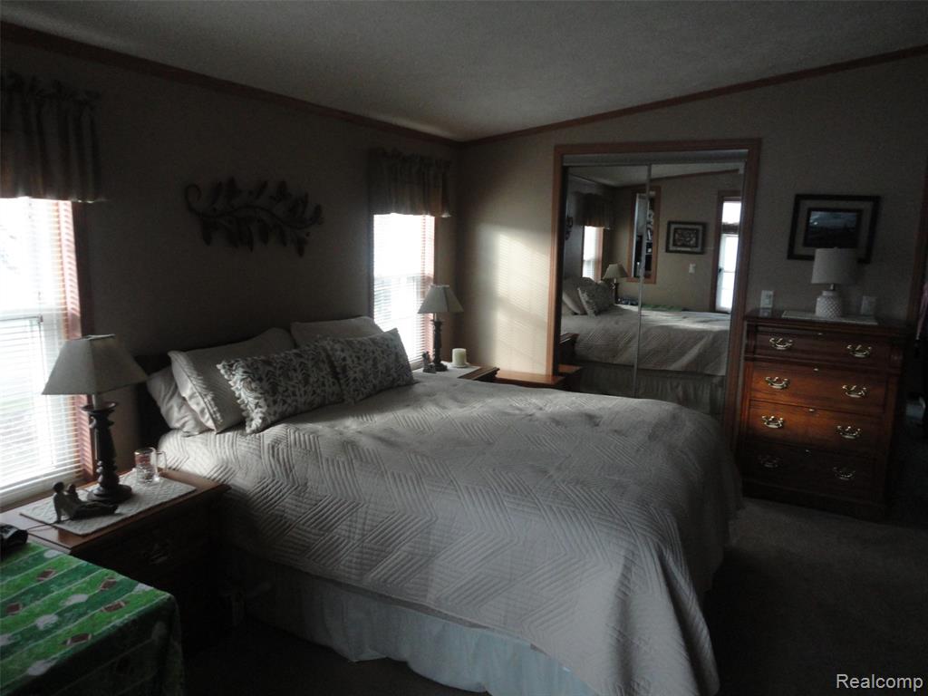 1092 Cameron Circle, Monroe, MI 48161 — Photo 15