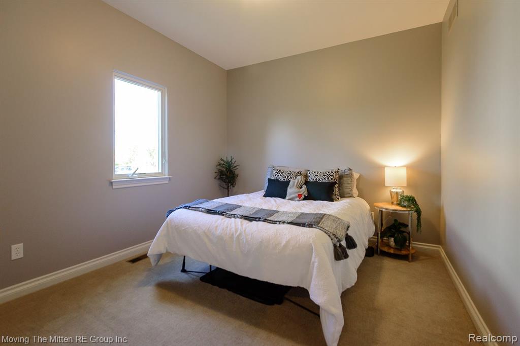 841 ROOSEVELT Street, Canton, MI 48188 — Photo 23