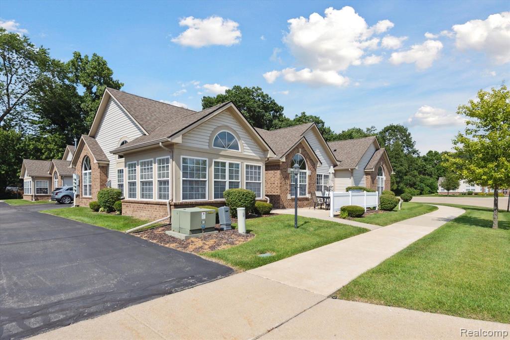 36062 ABBEY Drive, Westland, MI — Photo 32