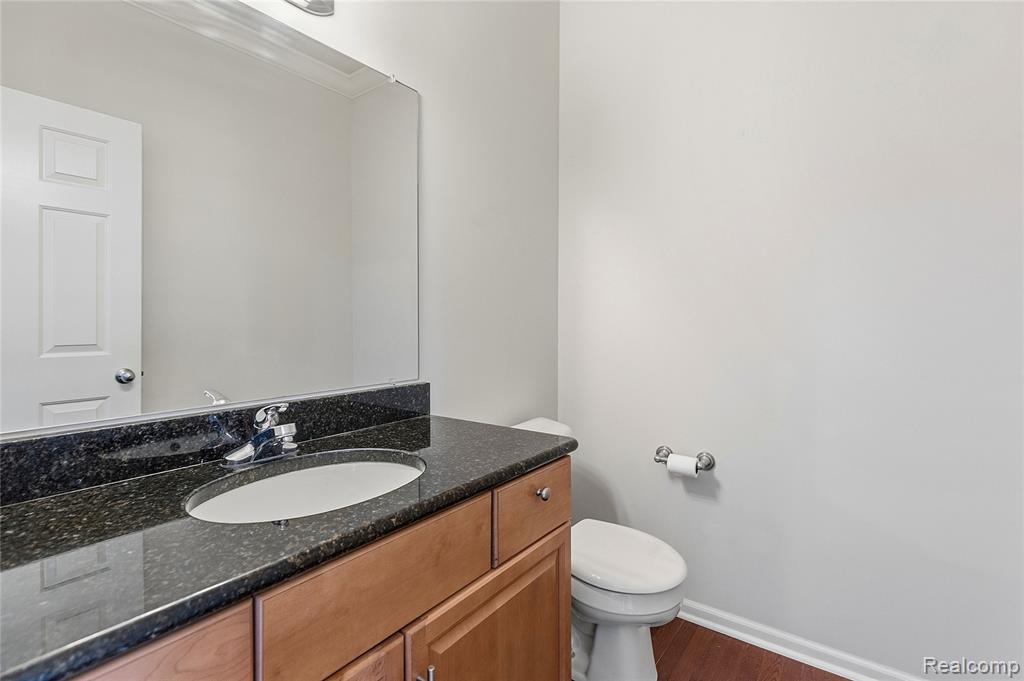 53106 Celtic Drive, Utica, MI 48315 — Photo 12